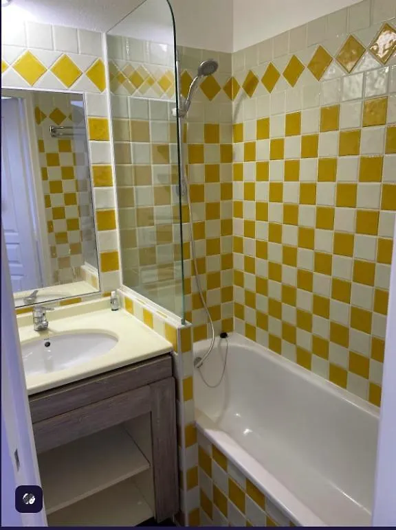 Appartement Residence Francia - Канны Апартаменты